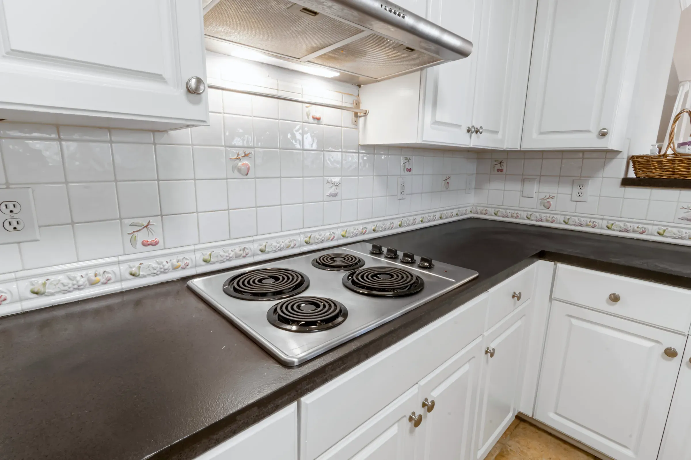 A typical Los Angeles kitchen with an electric coil range